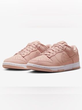 W10 Nike Dunk Low Women's Sneakers in Dusty Rose